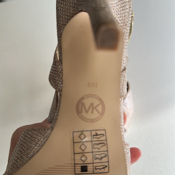 Michael Michael Kors - Picture 3 of 4